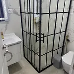 Kean Apartman *
