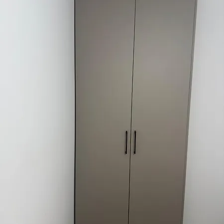Kean Apartment *